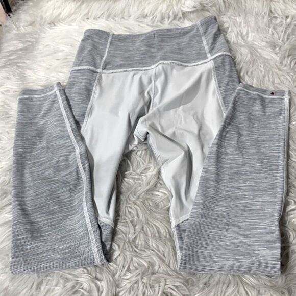 LORNA Jane leggings side pockets booty support gray fine stripe women’s - Picture 4 of 12